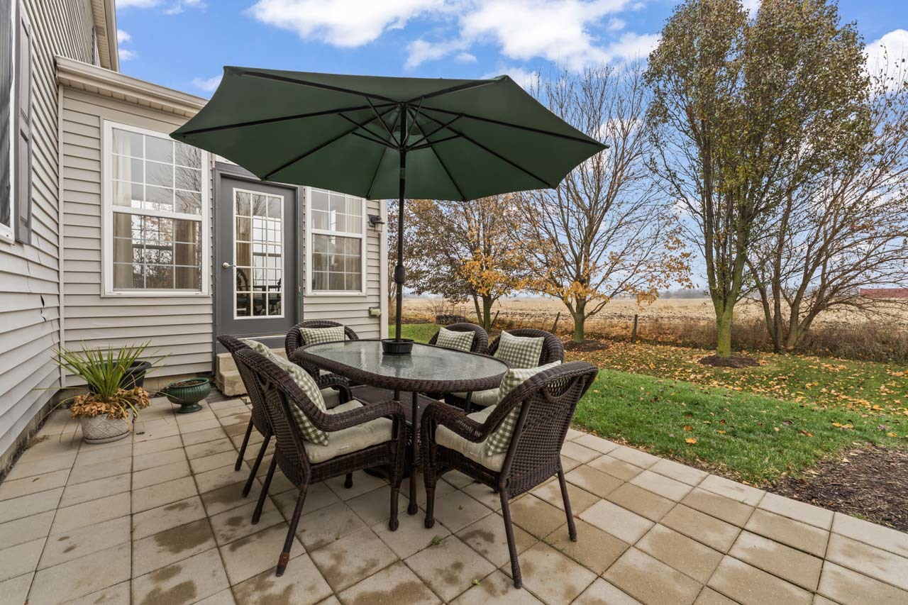 38 E Meadow Drive, Cortland, IL 60112