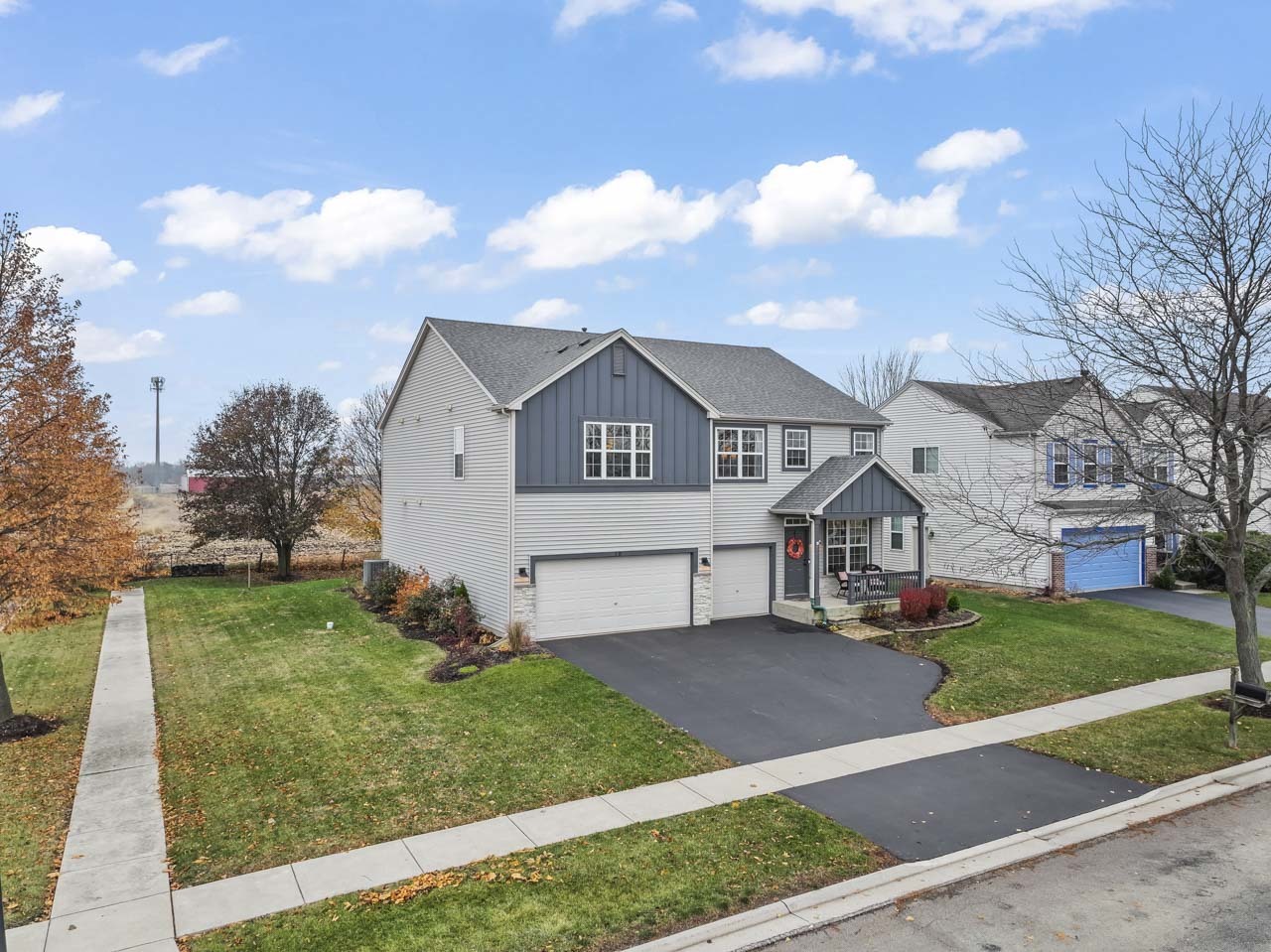 38 E Meadow Drive, Cortland, IL 60112