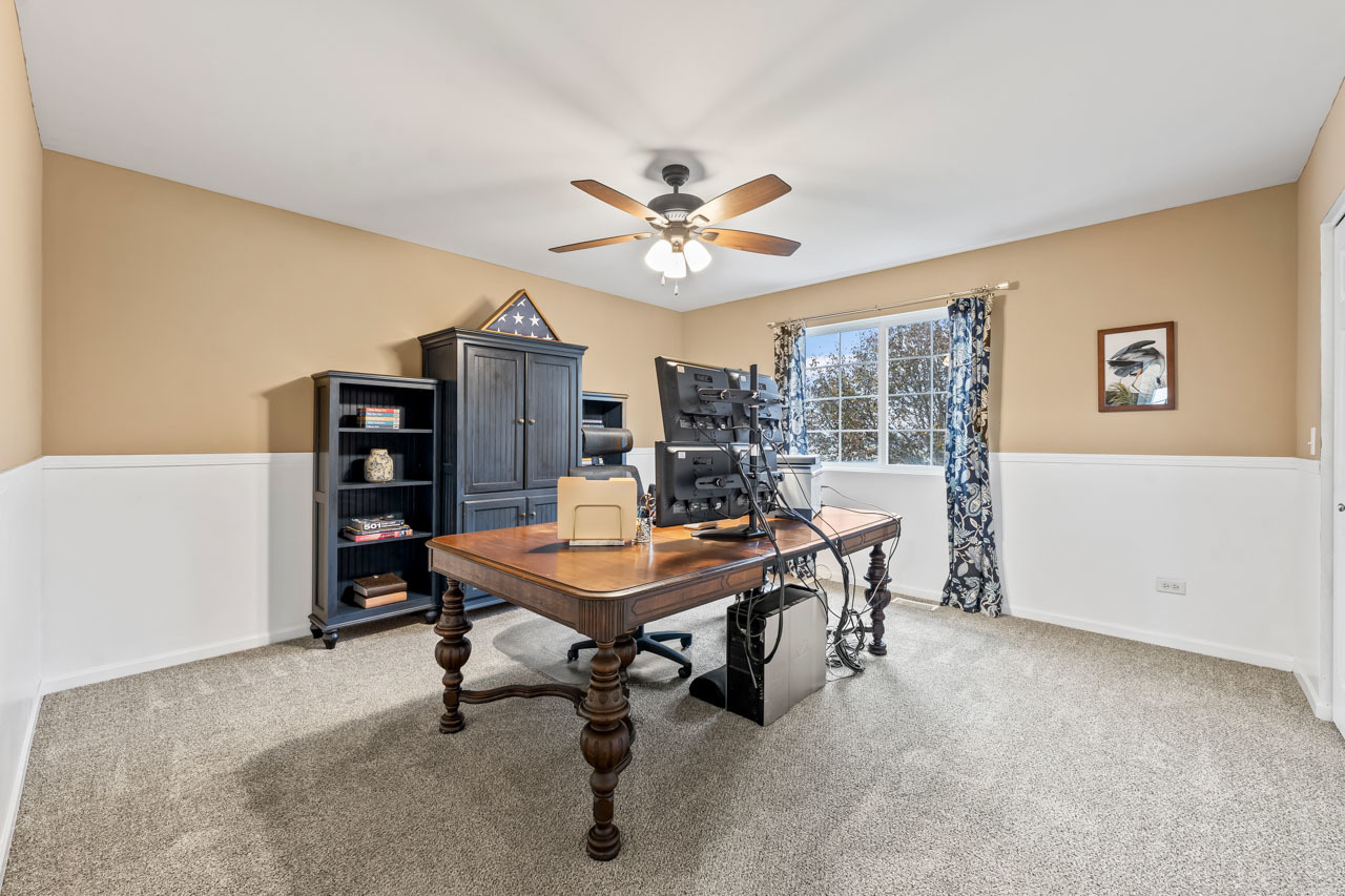 38 E Meadow Drive, Cortland, IL 60112