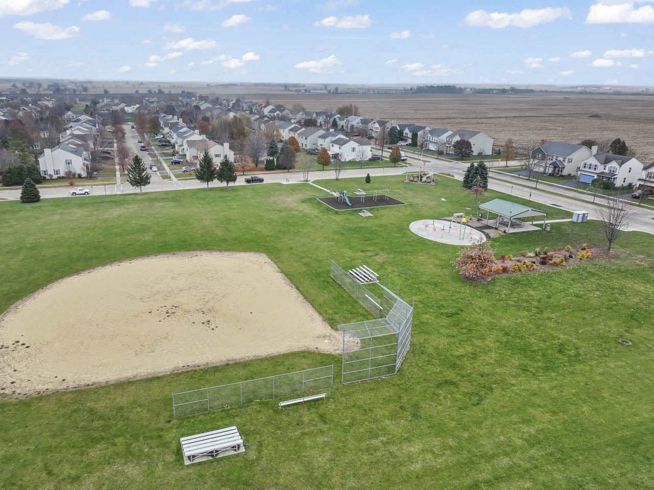 38 E Meadow Drive, Cortland, IL 60112