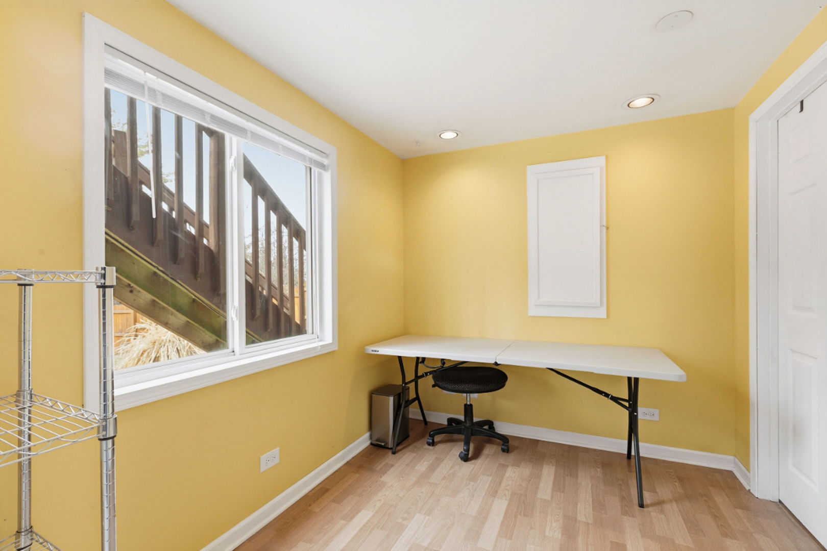 2138 N Green Valley Lane, Round Lake Beach, IL 60073