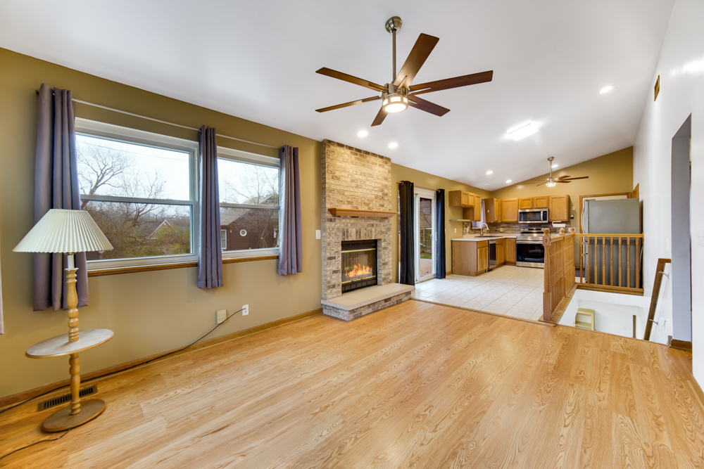 134 Fossil Lake Road, Wilmington, IL 60481