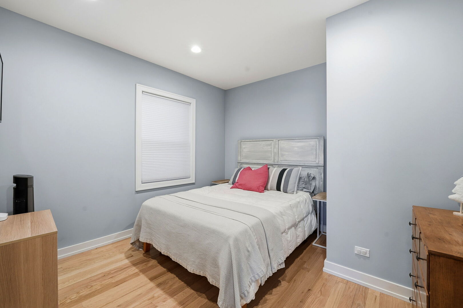 3806 N Nordica Avenue, Chicago, IL 60634