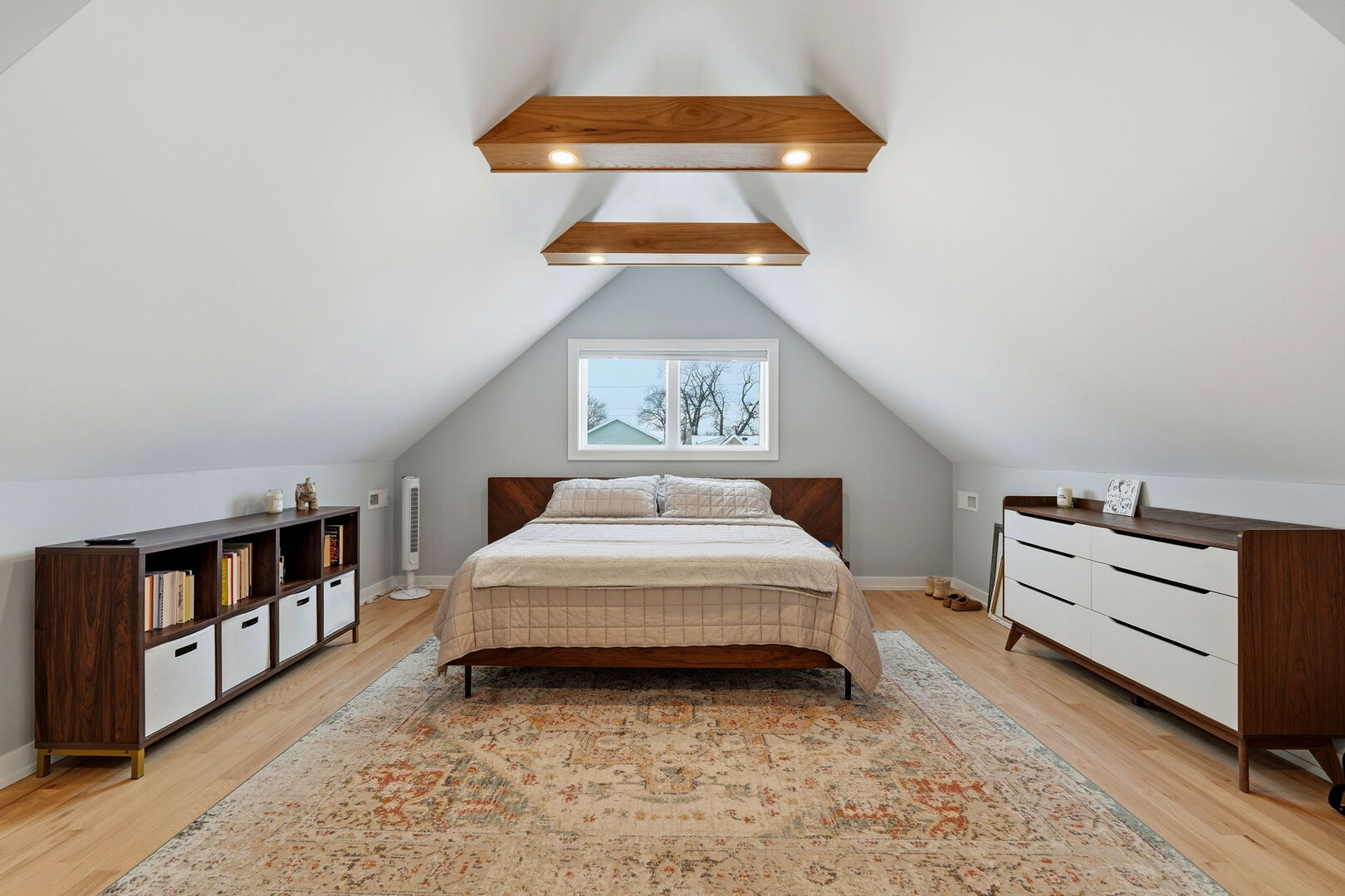 3806 N Nordica Avenue, Chicago, IL 60634