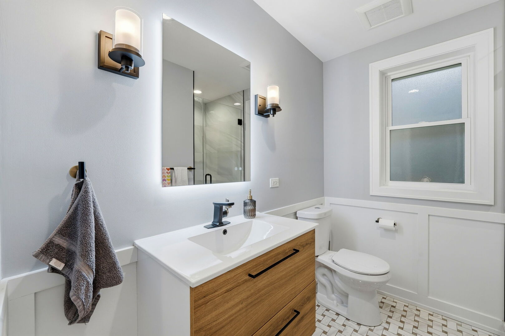 3806 N Nordica Avenue, Chicago, IL 60634