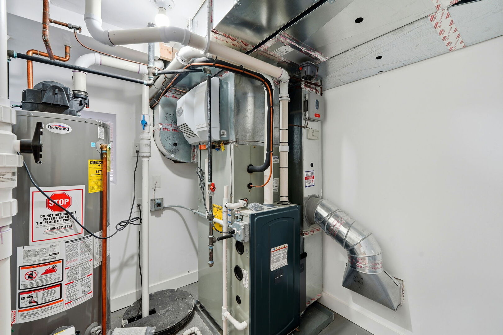 3806 N Nordica Avenue, Chicago, IL 60634