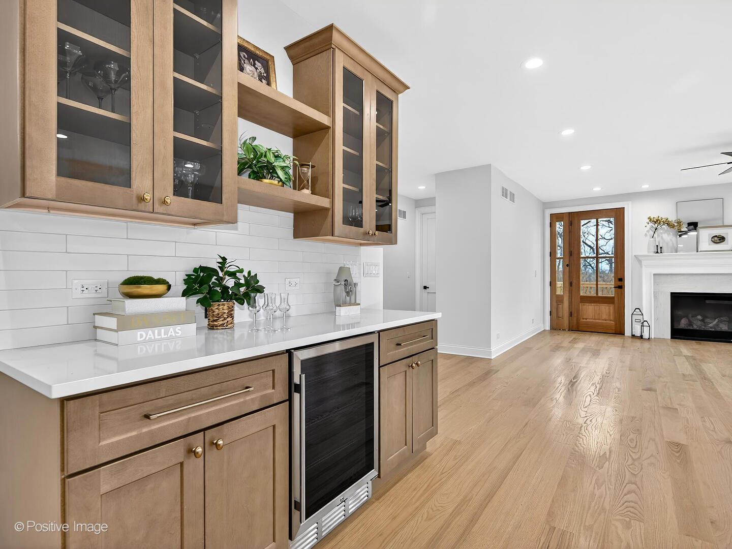 11300 Sequoya Lane, Indian Head Park, IL 60525