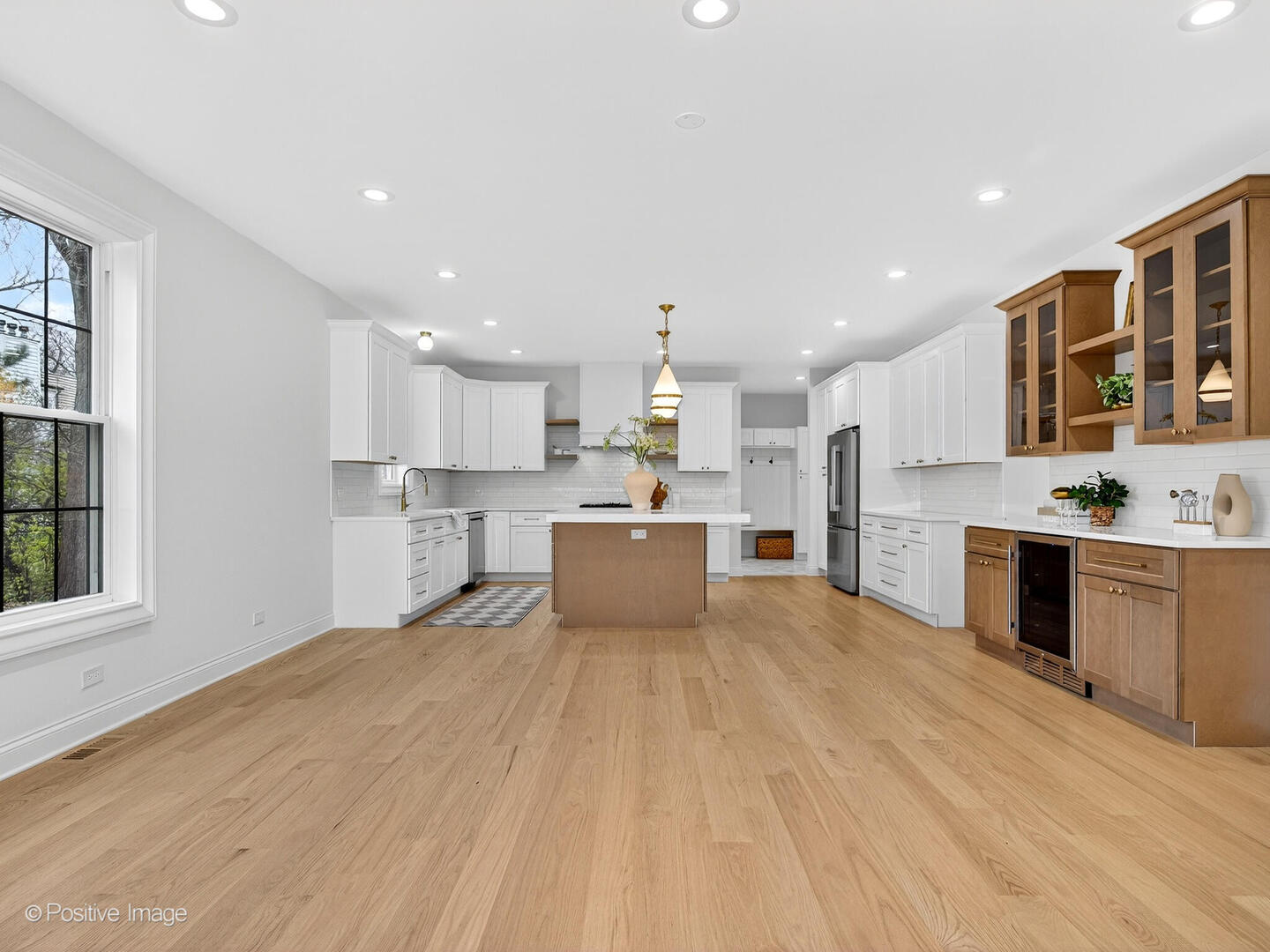 11300 Sequoya Lane, Indian Head Park, IL 60525