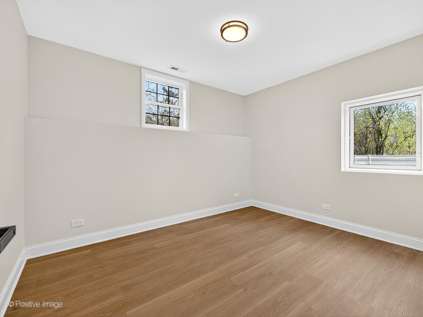 11300 Sequoya Lane, Indian Head Park, IL 60525