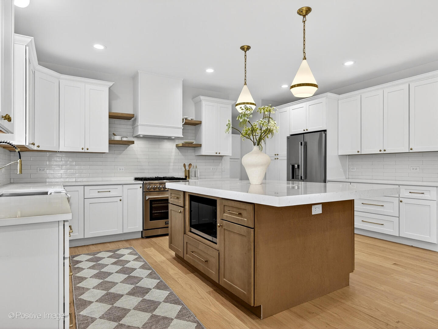 11300 Sequoya Lane, Indian Head Park, IL 60525