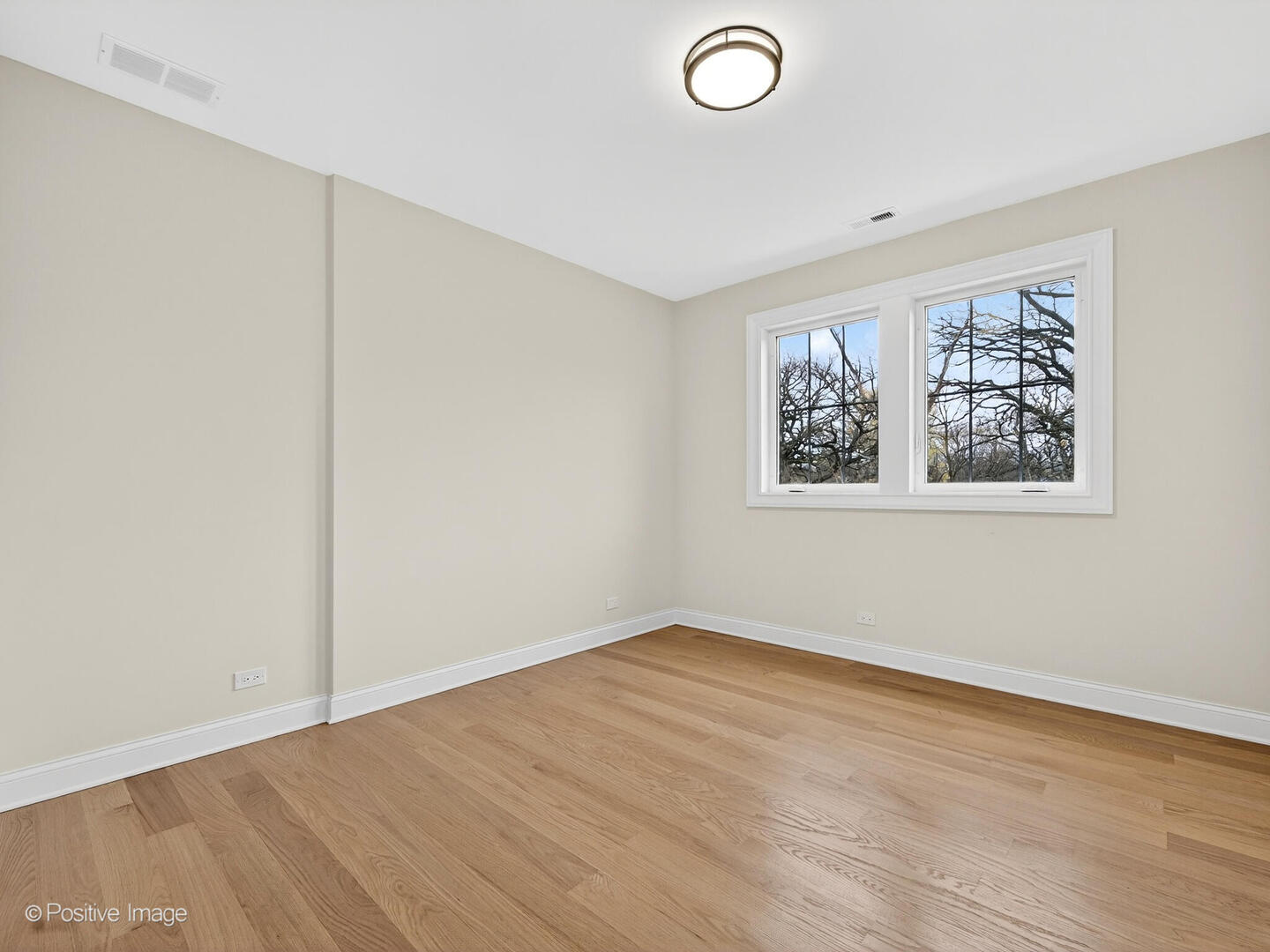 11300 Sequoya Lane, Indian Head Park, IL 60525