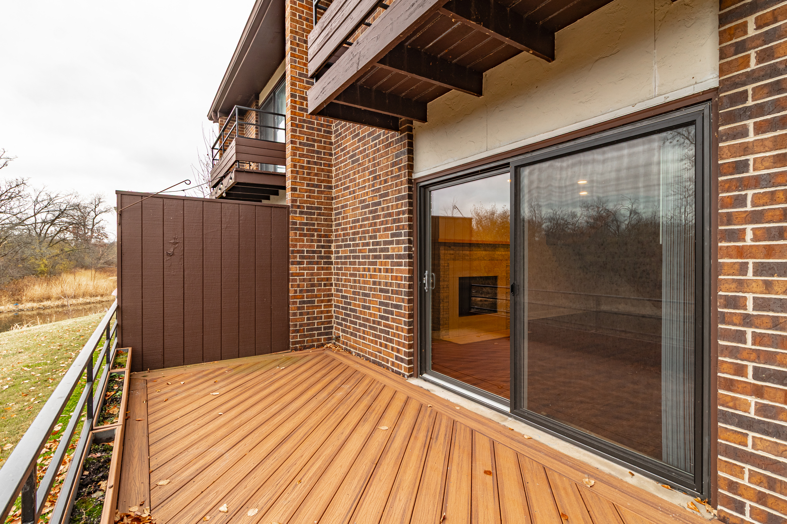 1087 Deerfield Place, Highland Park, IL 60035