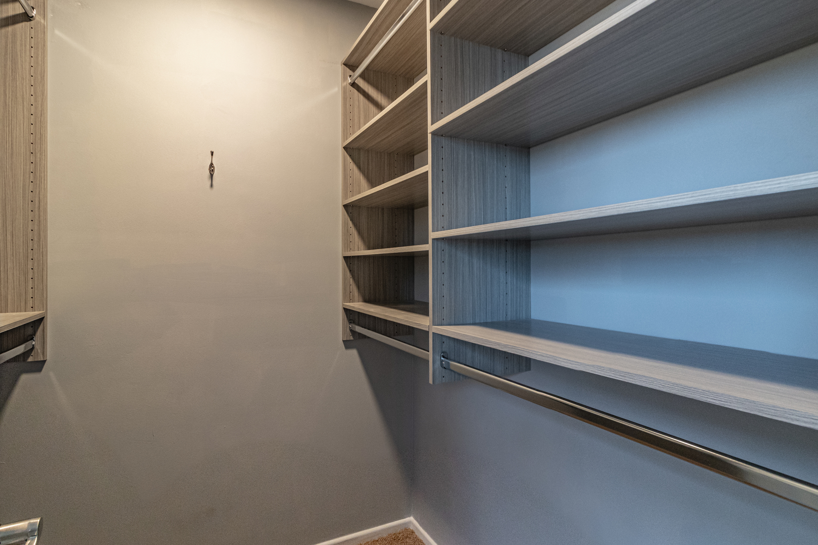 1087 Deerfield Place, Highland Park, IL 60035