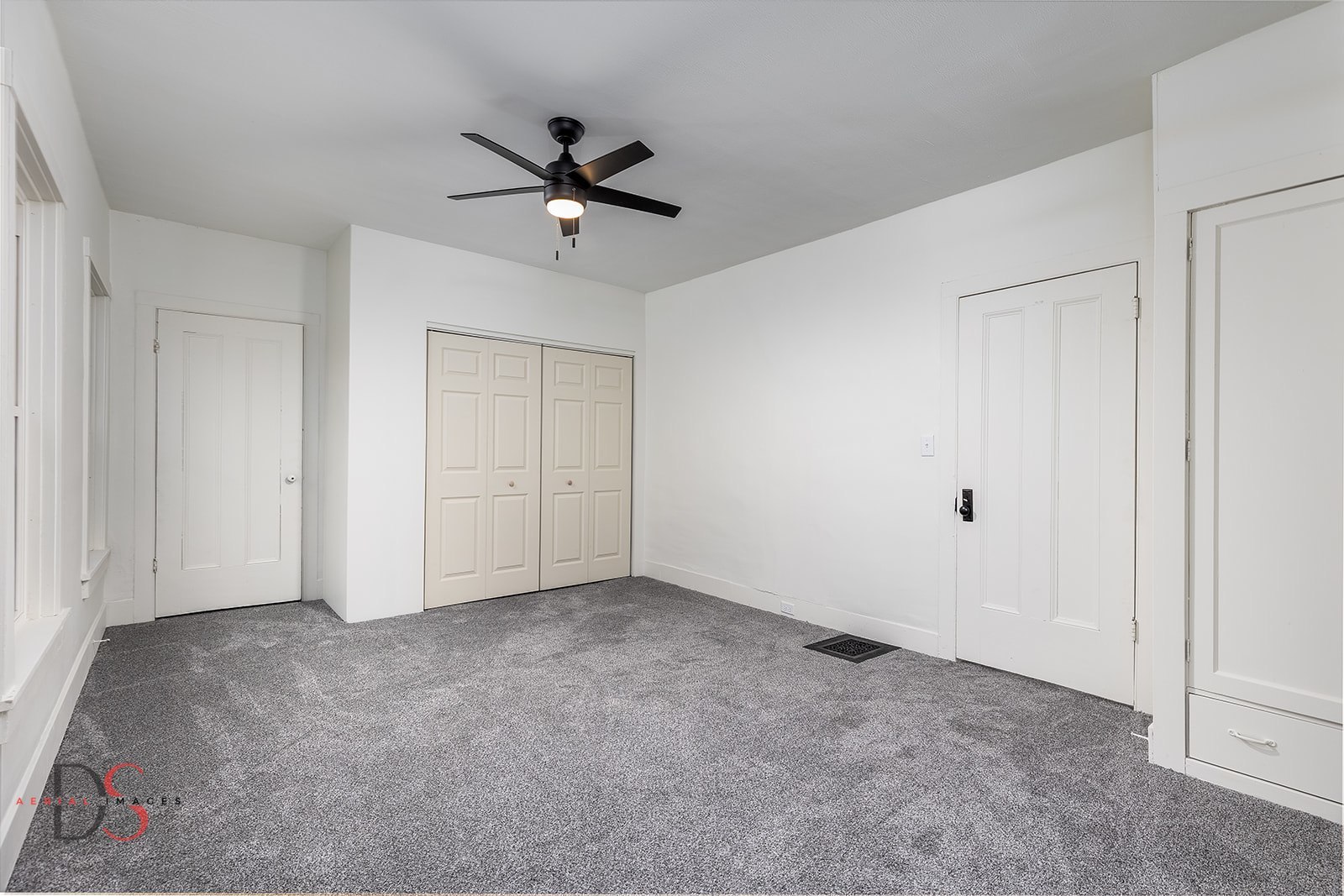 1009 Paul Street, Ottawa, IL 61350