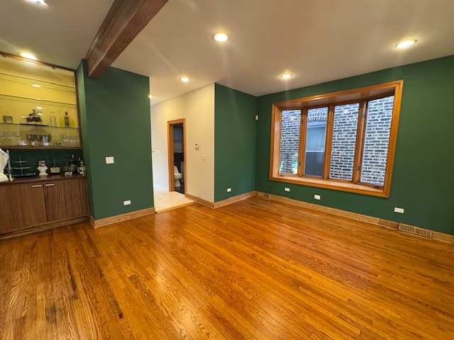 3309 S Lowe Avenue, Chicago, IL 60616