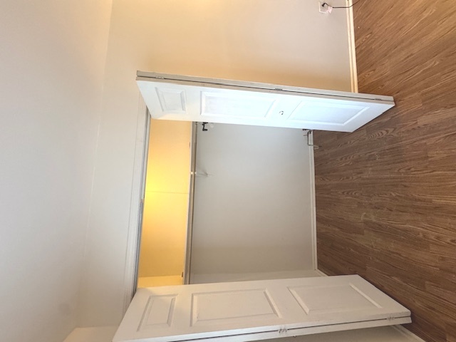 1557 Jill Court #11-104, Glendale Heights, IL 60139