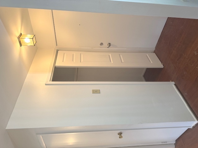 1557 Jill Court #11-104, Glendale Heights, IL 60139