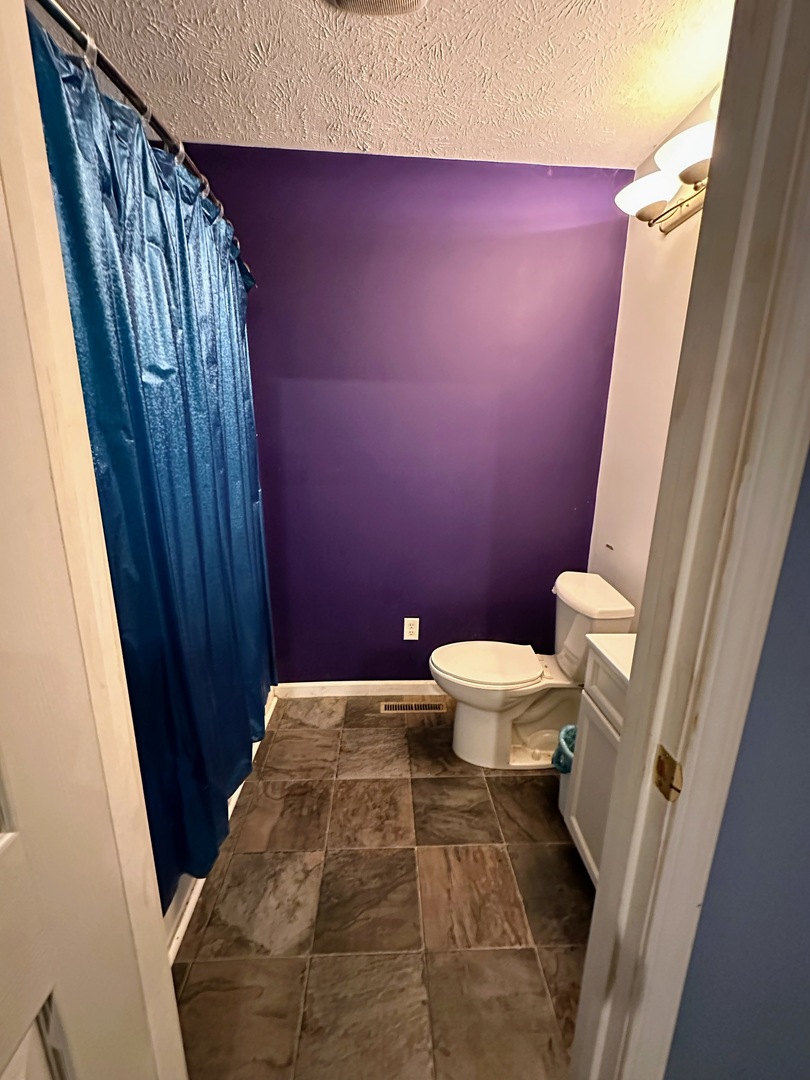 405 W Carter Street, Stanford, IL 61774