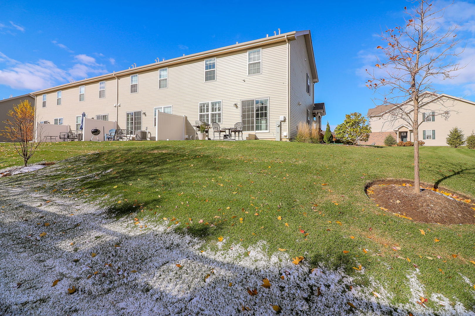 2084 Canyon Creek Court, Aurora, IL 60503