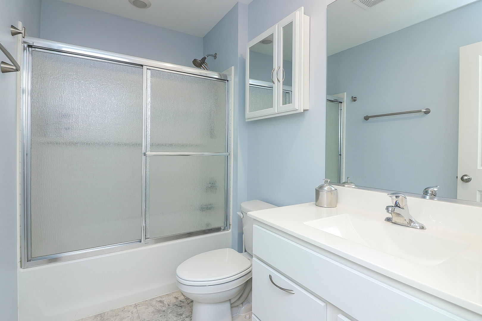 2084 Canyon Creek Court, Aurora, IL 60503