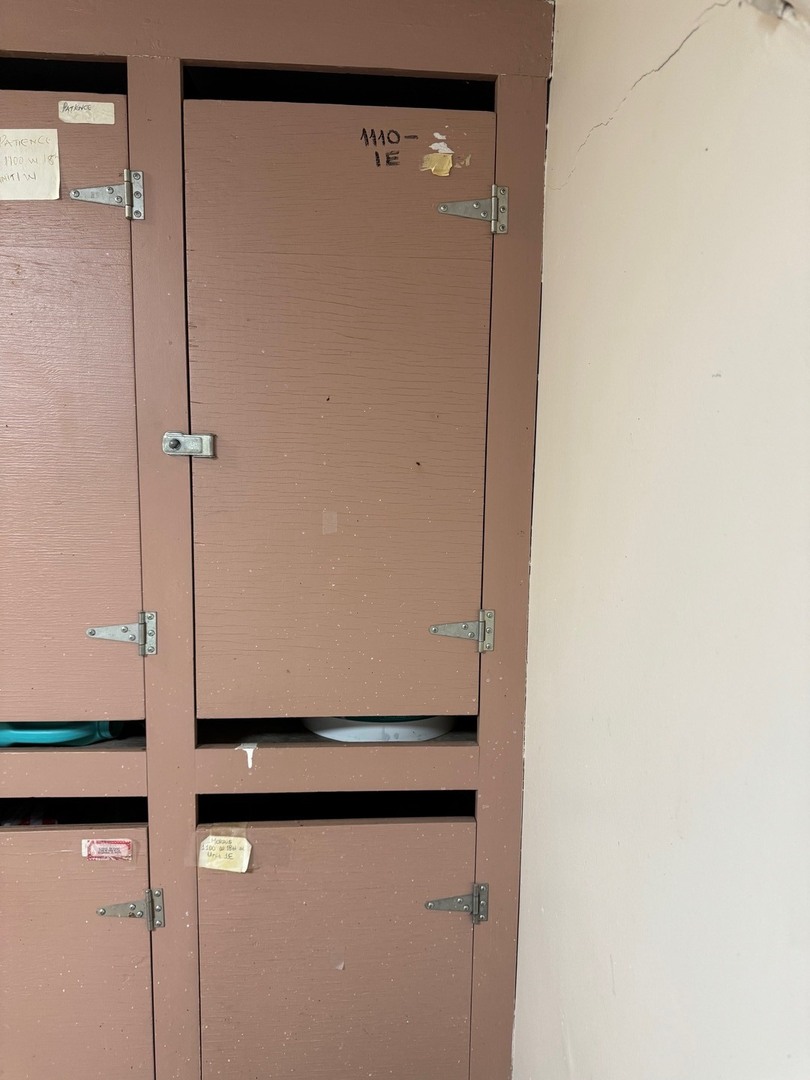 1110 W 18th Street #1E, Broadview, IL 60155