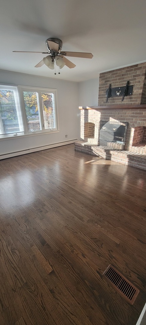 6921 Clarendon Hills Road, Darien, IL 60561