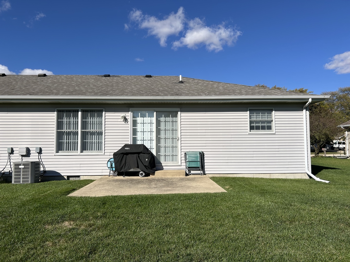 216 S Mcguire Drive, Manteno, IL 60950