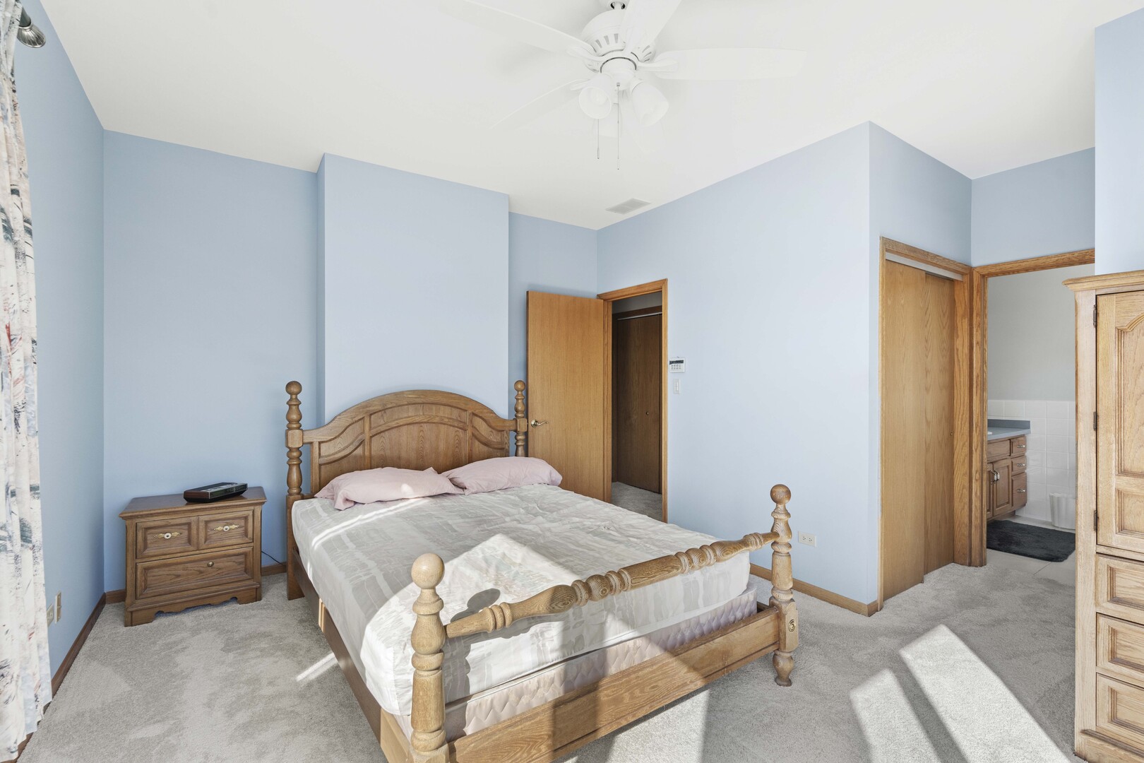 18134 Martin Avenue, Homewood, IL 60430