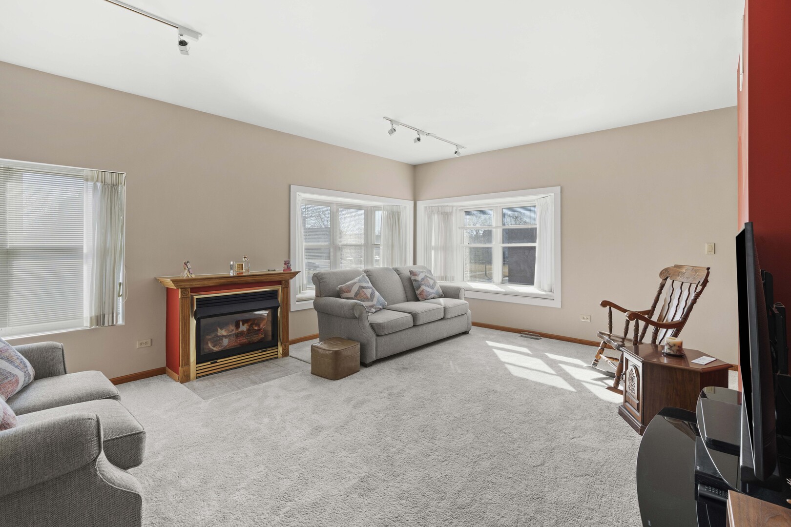 18134 Martin Avenue, Homewood, IL 60430