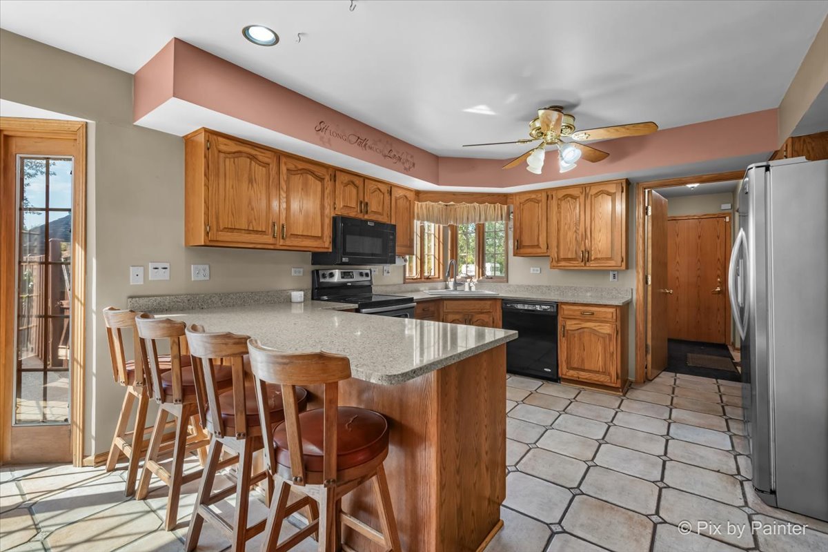 4319 McCauley Road, Woodstock, IL 60098