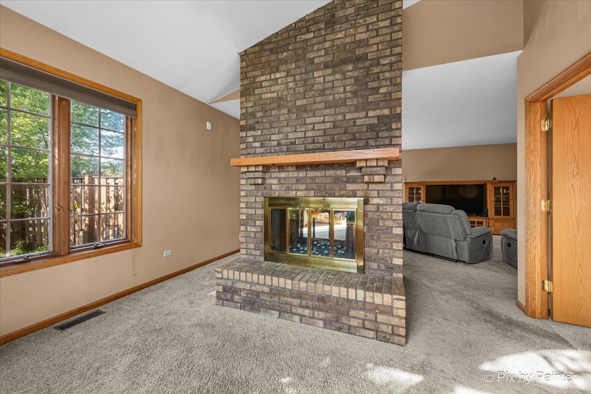 4319 McCauley Road, Woodstock, IL 60098