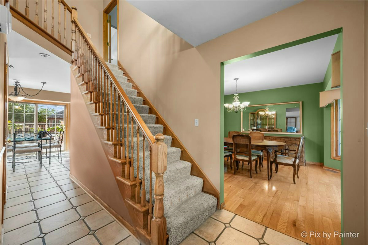 4319 McCauley Road, Woodstock, IL 60098