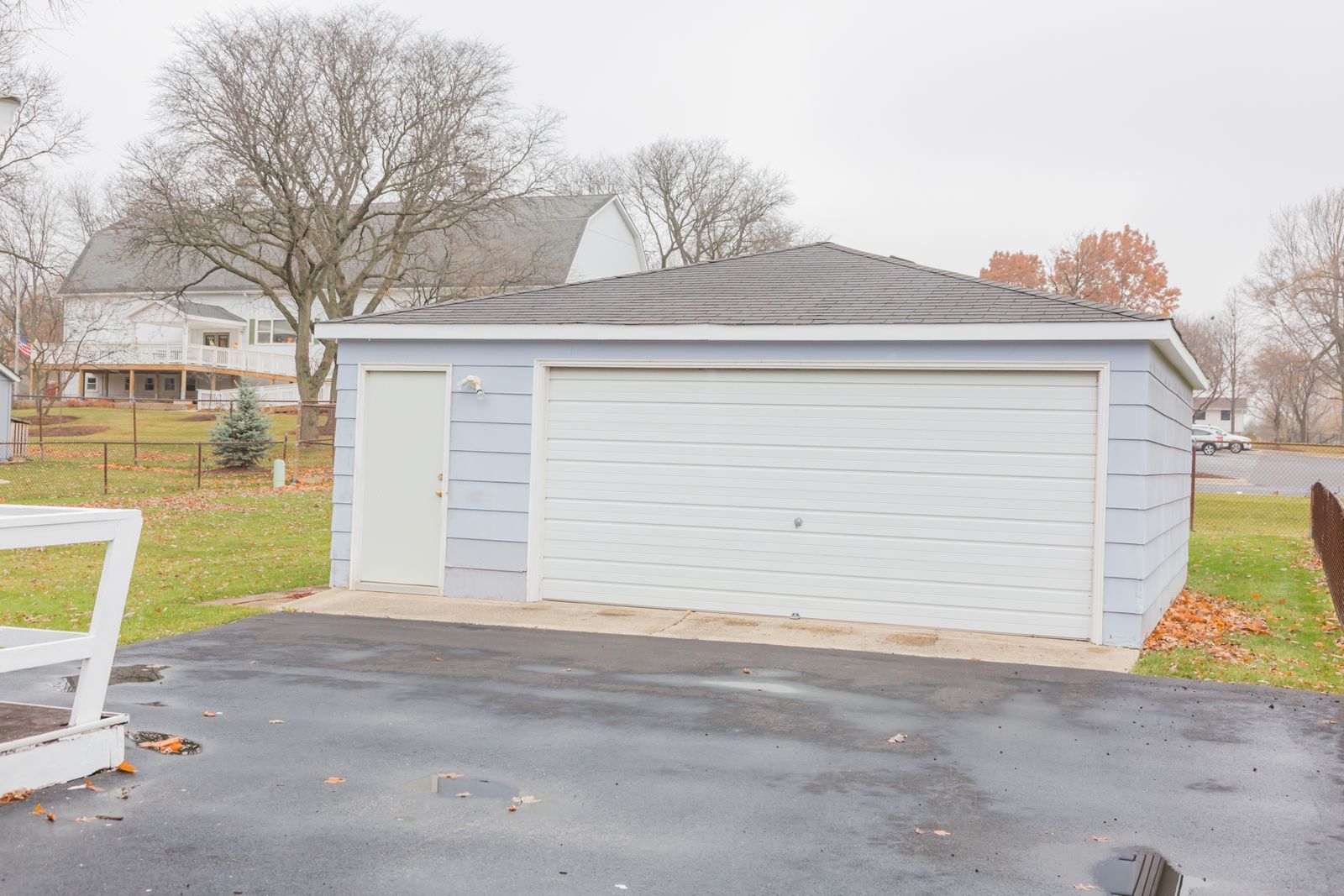 1310 SOMERSET Lane, Schaumburg, IL 60193