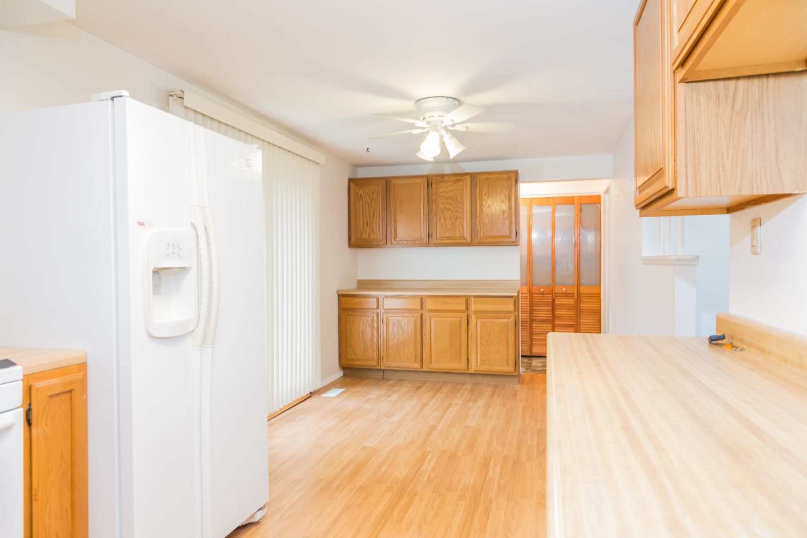 1310 SOMERSET Lane, Schaumburg, IL 60193