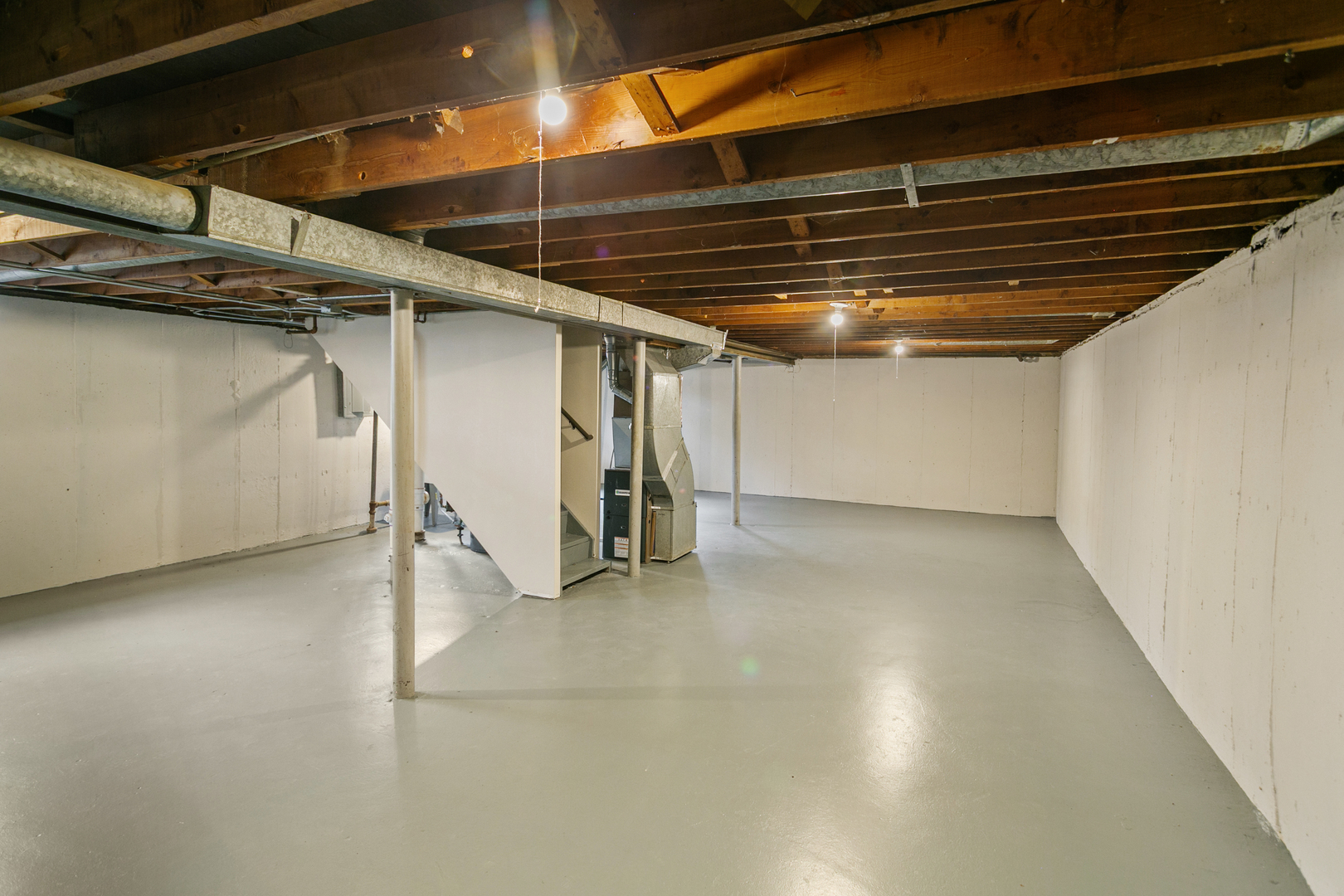 21704 CLYDE Avenue, Sauk Village, IL 60411