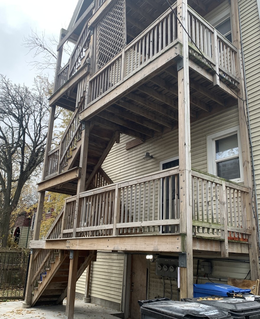 7749 S Muskegon Avenue, Chicago, IL 60649