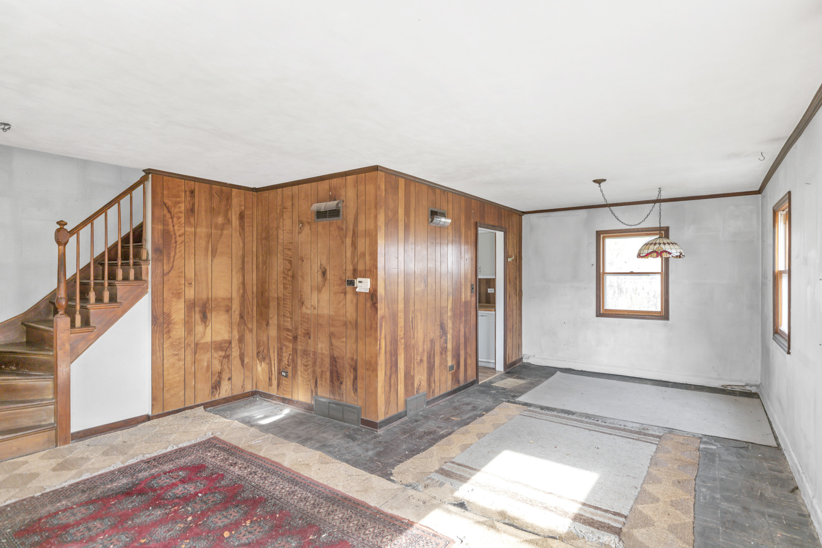 1623 Sawyer Avenue, Glen Ellyn, IL 60137