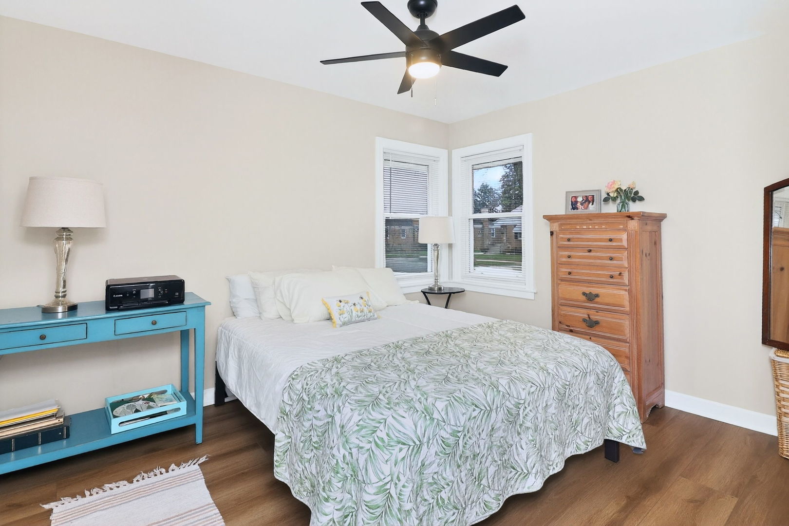 1601 Bristol Avenue, Westchester, IL 60154