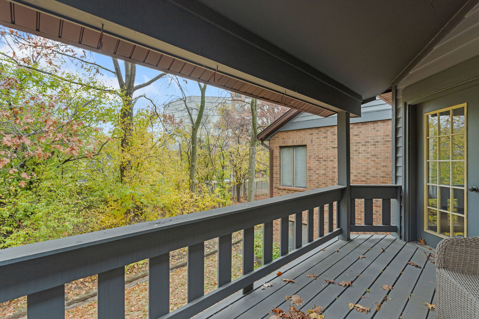 1042 Braemoor Drive #1042B, Downers Grove, IL 60515