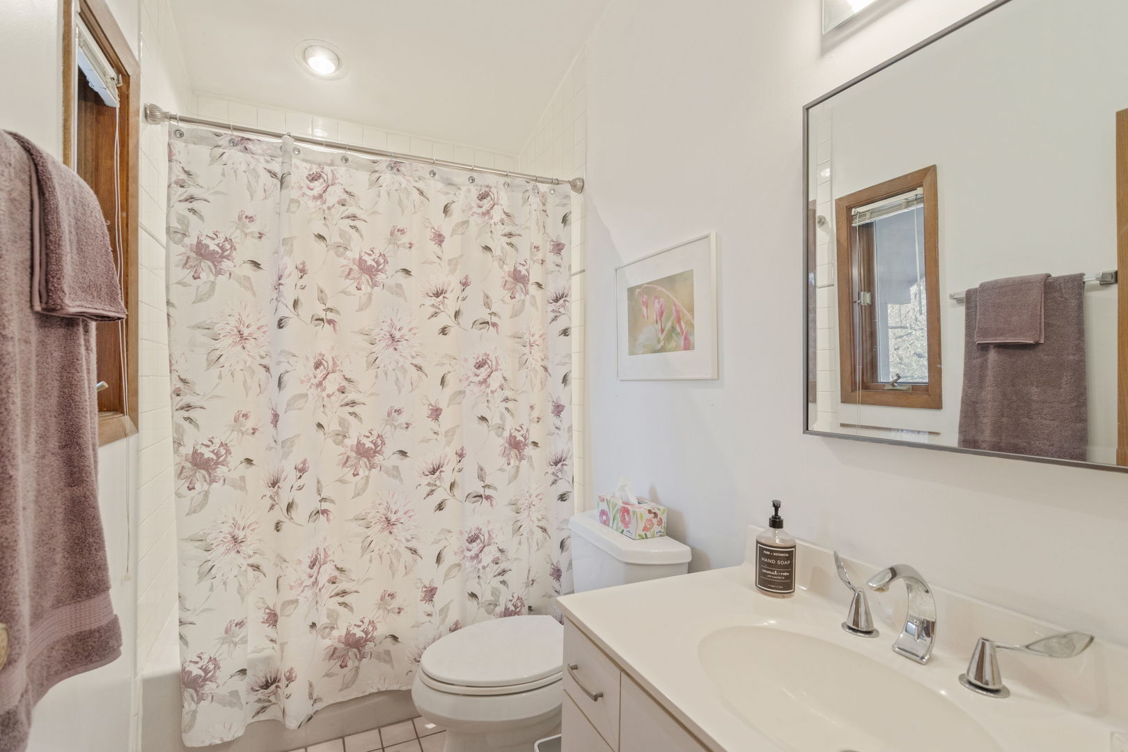 1042 Braemoor Drive #1042B, Downers Grove, IL 60515