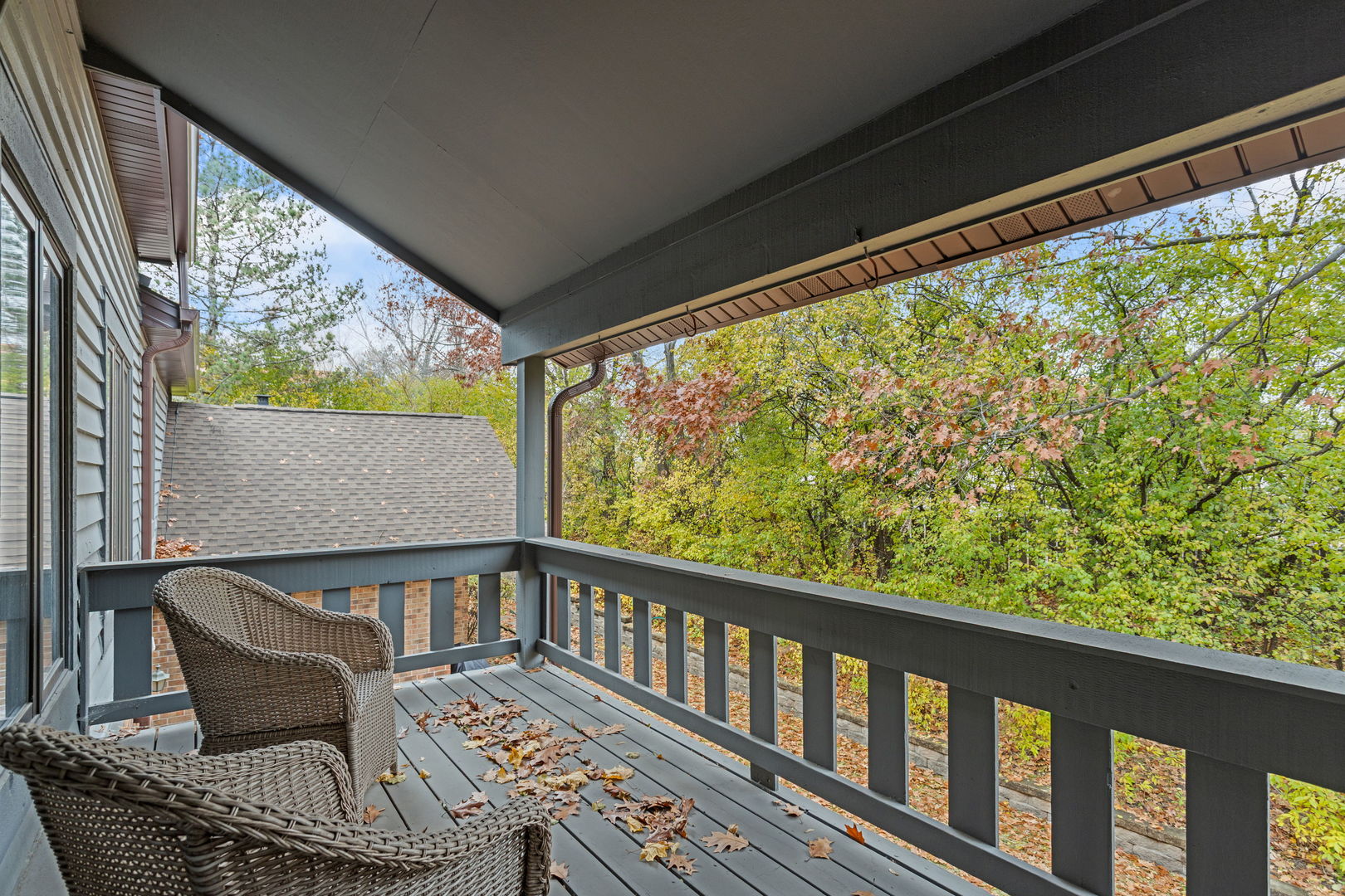 1042 Braemoor Drive #1042B, Downers Grove, IL 60515