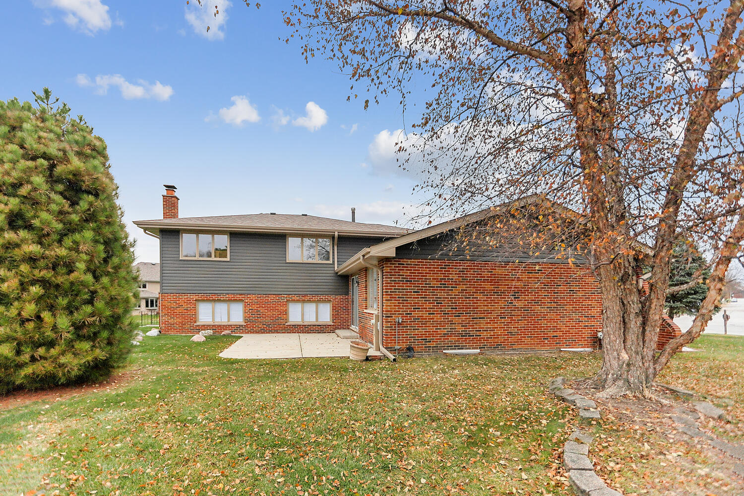 8926 Butterfield Lane, Orland Park, IL 60462