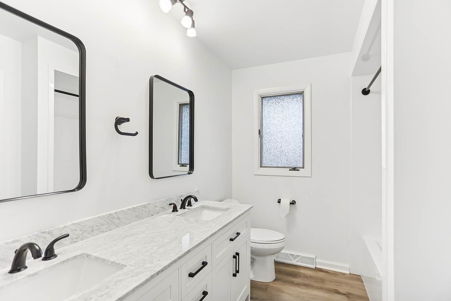 8926 Butterfield Lane, Orland Park, IL 60462