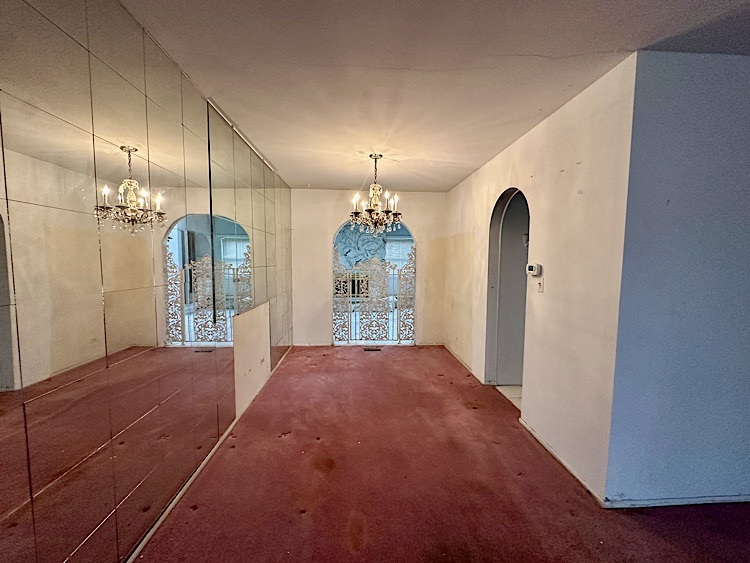 7777 Ramsgate Circle, Hanover Park, IL 60133