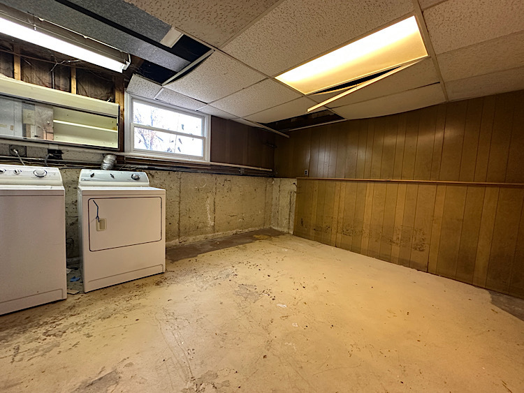 7777 Ramsgate Circle, Hanover Park, IL 60133