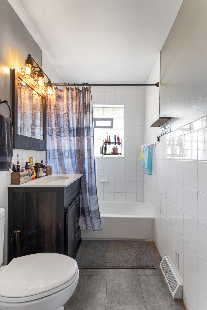 9007 Ridgeland Avenue, Oak Lawn, IL 60453