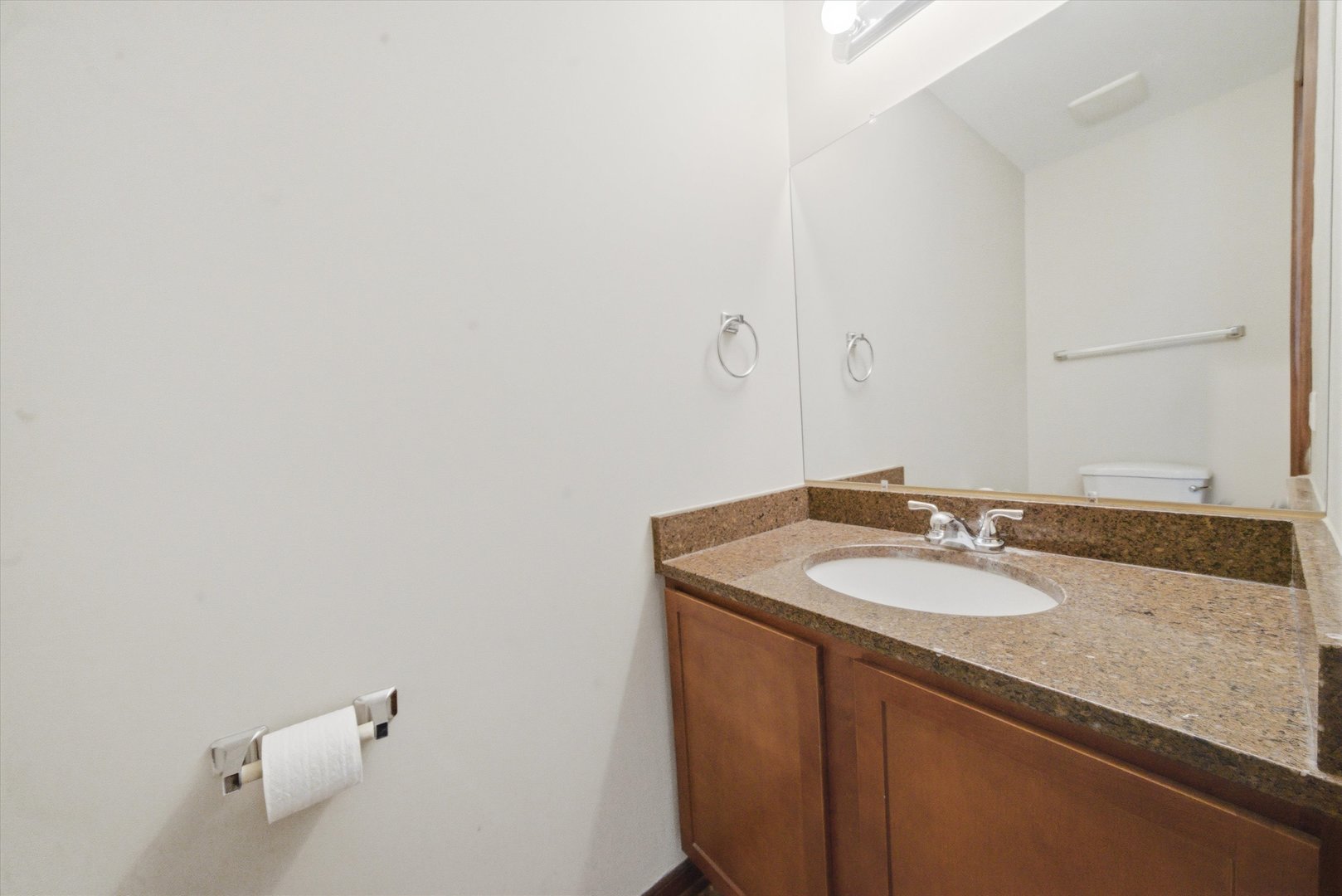 1047 Waterford Cut, Crystal Lake, IL 60014