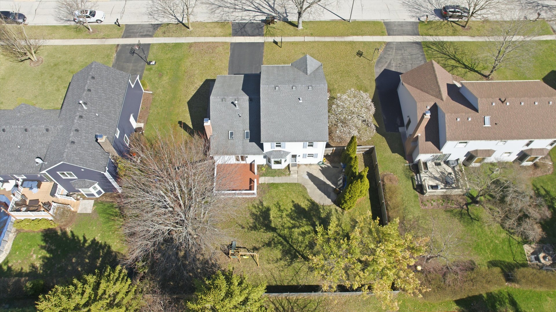 1047 Waterford Cut, Crystal Lake, IL 60014