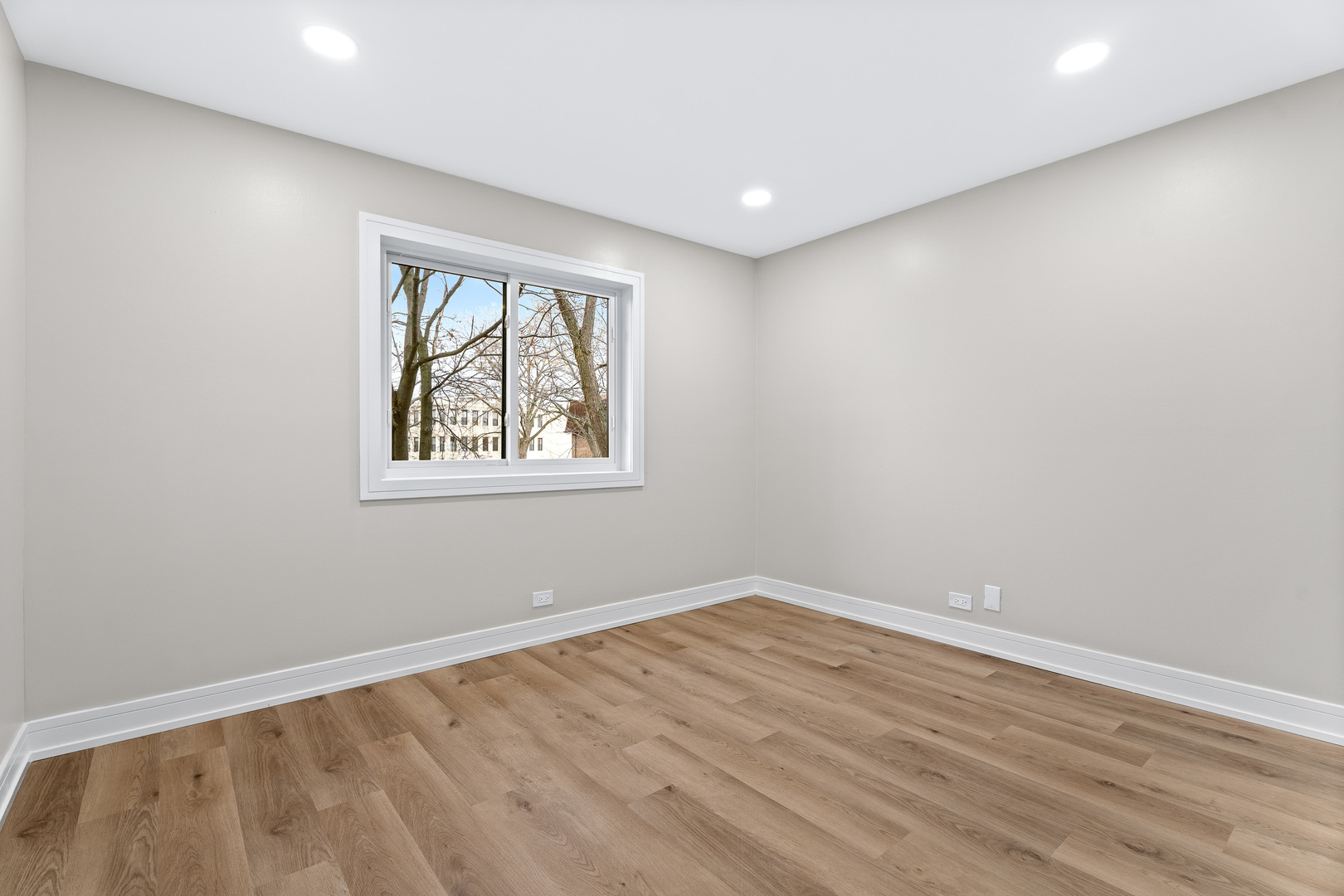 129 W Brandon Court #23, Palatine, IL 60067