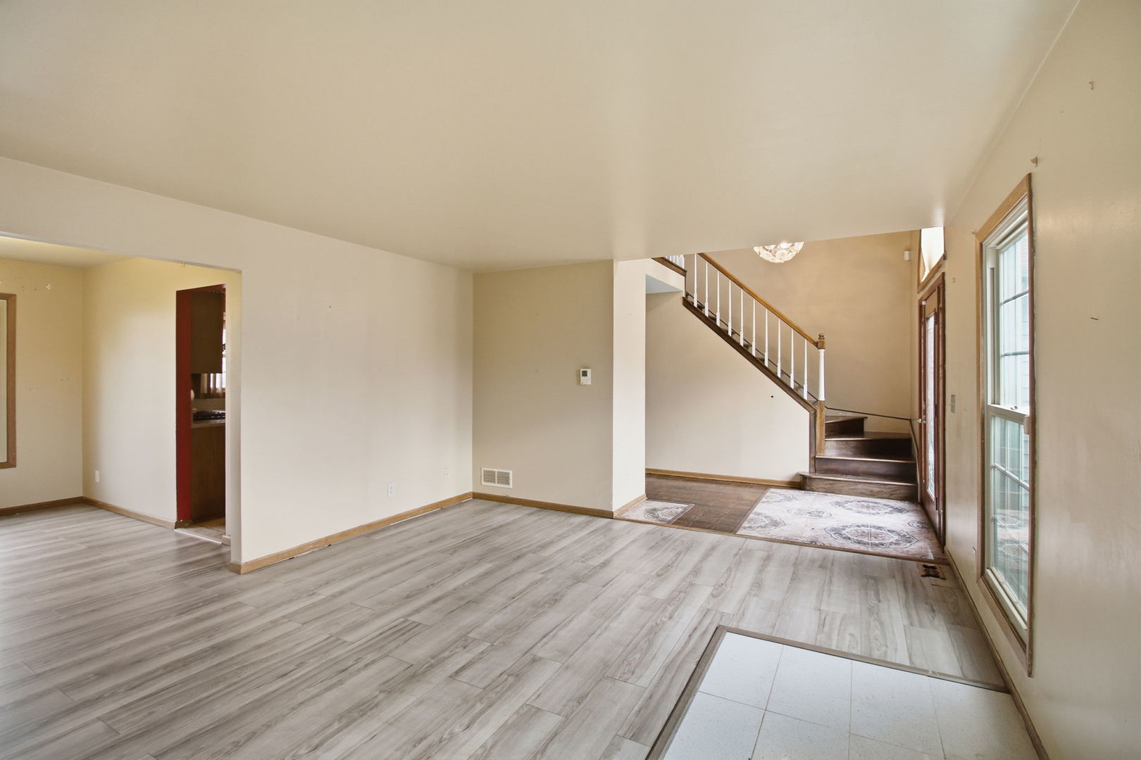 1155 Hanover Drive, Batavia, IL 60510